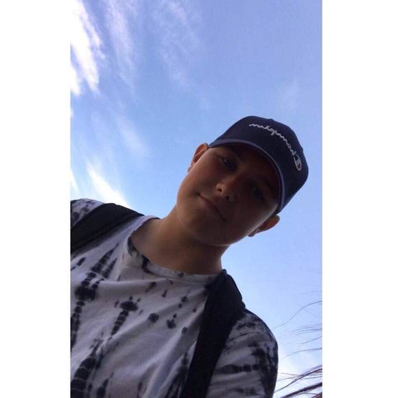 Meet your Posher, Lucas - Picture 1 of 1